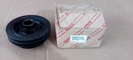 Puleggia Albero motore Toyota 1340867020
