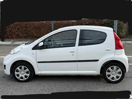 Peugeot 107 anno 2009