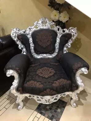 Poltrona barocco in foglia argento