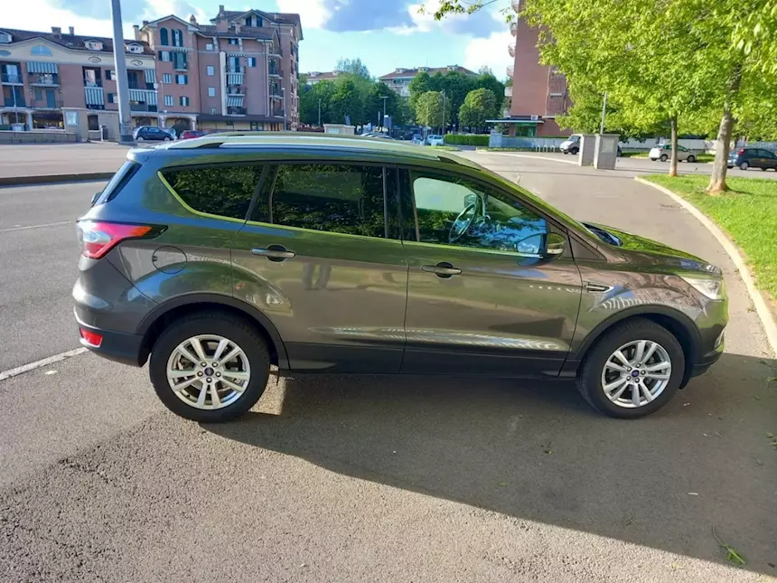 Ford Kuga 1.5 ecoboost Business s&s 2wd