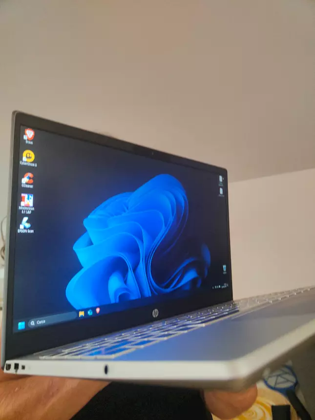 Foto 2HP Pavilion i7 - 16 GB - SSD 1T - 10a generazione, in ottime condizioni