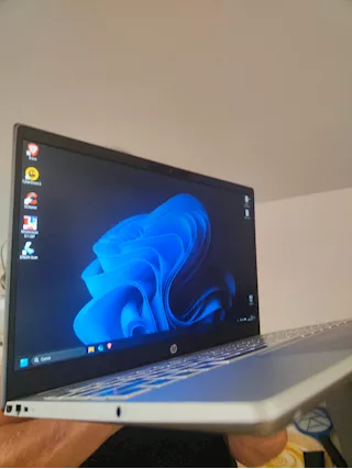 HP Pavilion i7 - 16 GB - SSD 1T - 10a generazione, in ottime condizioni - Anteprima 2