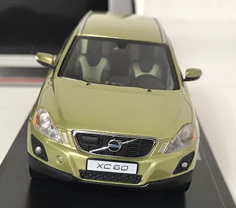 Volvo XC60 (2008), modello nuovo - Anteprima 4