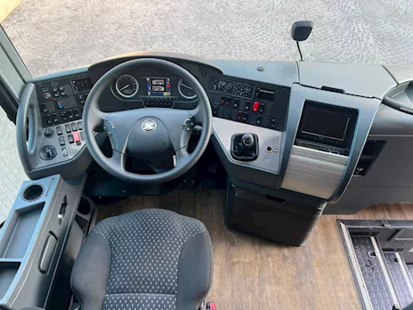 S 411 HD EURO V Marca Setra, anno 07, cambio: manuale - Anteprima 9