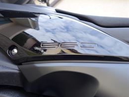 Foto 4 Yamaha T-Max 560 Tech Max, modello premium, fari a led