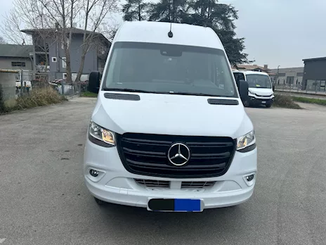 Mercedes Sprinter 519