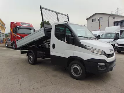 Iveco Daily 35S15 cassone ribaltabile trilaterale