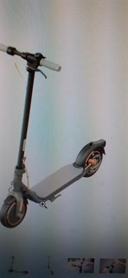 Monopattino elettrico nuovo motore da 350W, mod. F40E - Foto 5