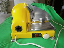 Affettatrice Quick Mill gialla