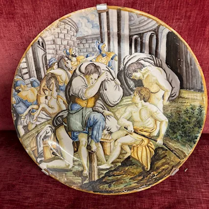 Antico grande piatto maiolica XVIII sec con vasta scena