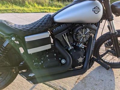 Harley-Davidson Dyna Street Bob - Foto 6