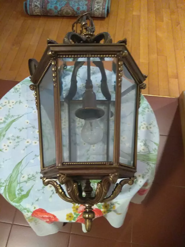 Lampada in bronzo