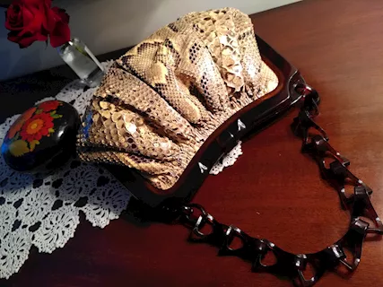 Borsa di pitone