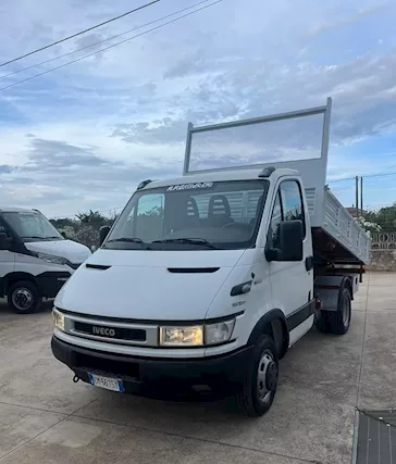 Iveco Daily 35 C12 ribaltabile Anno 2004 Euro 3 - Foto 2