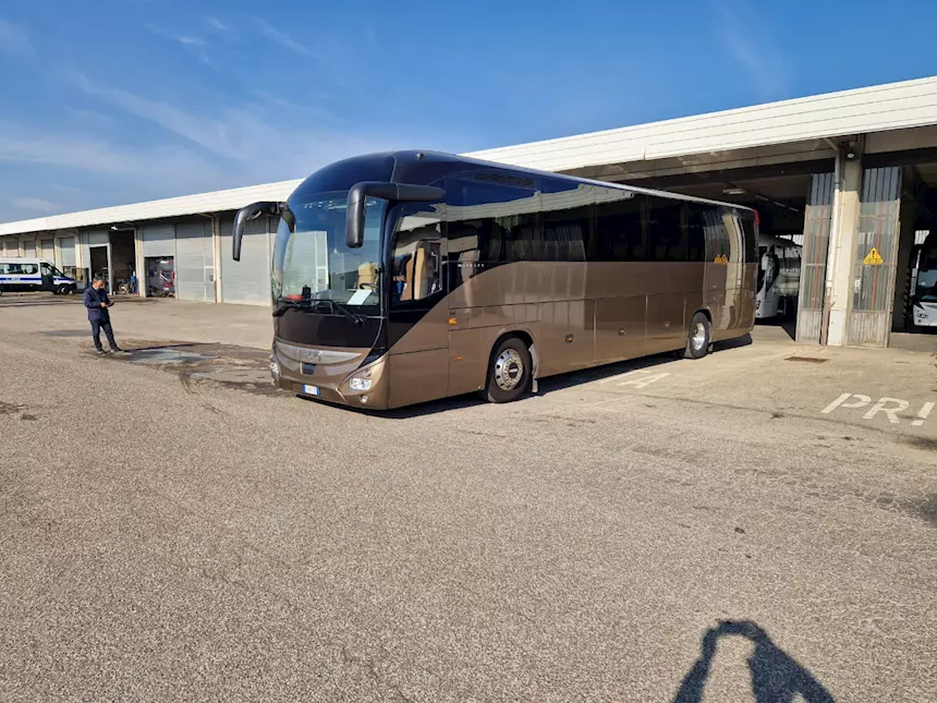 Foto 4IVECO MAGELYS E6 2016 Euro 6