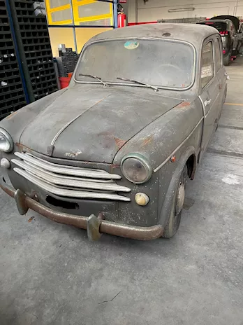 1100 E epoca