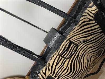 Borsa pelle e cavallino animalier, color argento brunito - Anteprima 5