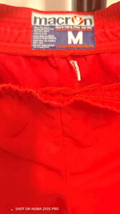 Pantaloncini basket marca MACRON, bianchi e rossi, taglia M,, in buone condizioni - Foto 5