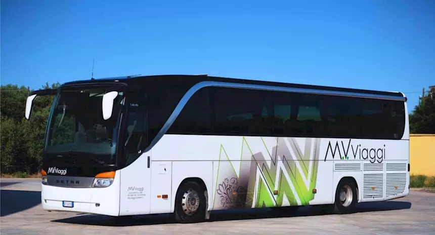 Setra 415 HD Anno 2002 Km 250000 Euro 3, motore rifatto