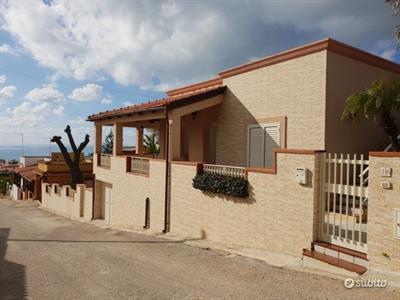Villa "Paradise" con v. mare incantevole