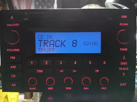 Autoradio Delta 6 VW Bora Golf Passat Polo Sharan - Anteprima 3