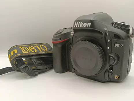 Nikon D610 full frame come nuova