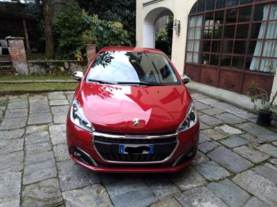 Splendida Peugeot 208