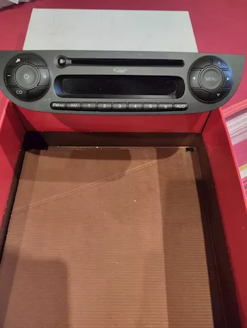 Autoradio Fiat 500 anno 2011 e seguenti come nuova - Anteprima 3