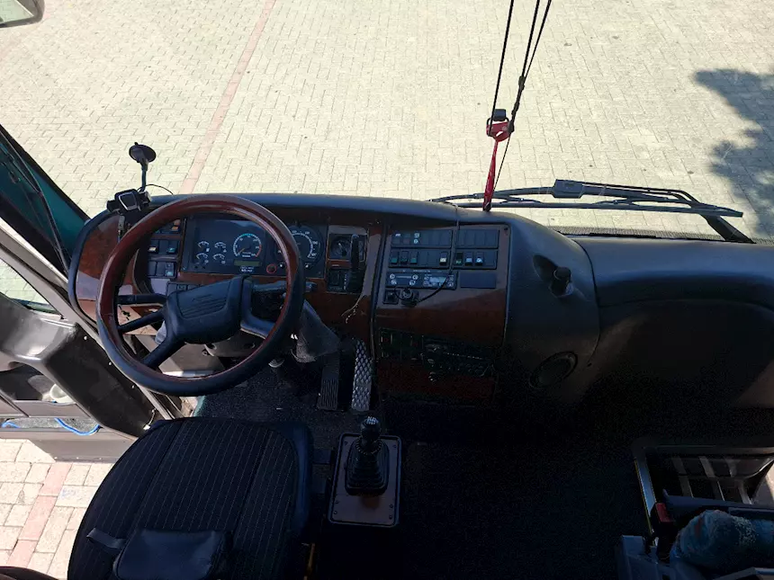 Foto 6Irizar Century del 1998 Marca Scania Euro 2, in buone condizioni