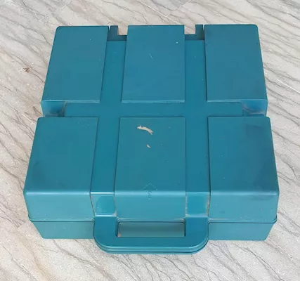 Macchina da scrivere Olivetti 35 con valigia, ottimo stato - Foto 4