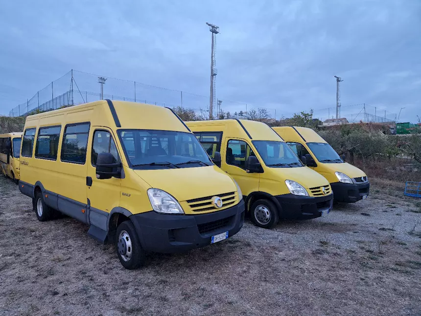 Foto 6Scuolabus 30-34 posti Marca Iveco Anno 2010 Km 200000