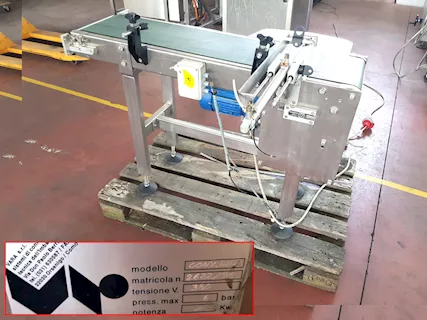 Nastro trasportatore con espulsore usato