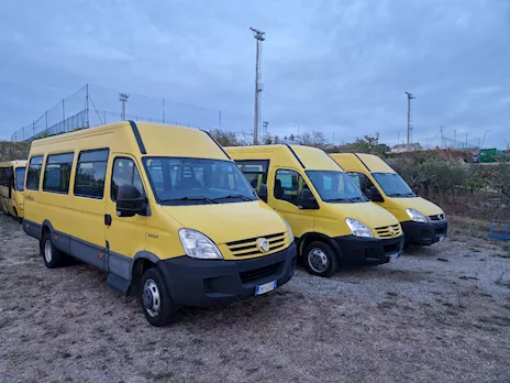 Scuolabus 30-34 posti Marca Iveco Anno 2010 Km 200000 - Anteprima 6