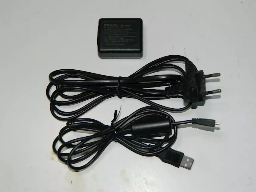 Foto 2Alimentatore originale Casio AD-C53U