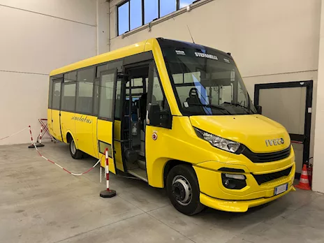 Scuolabus Iveco 49 posti Euro 6 Iveco