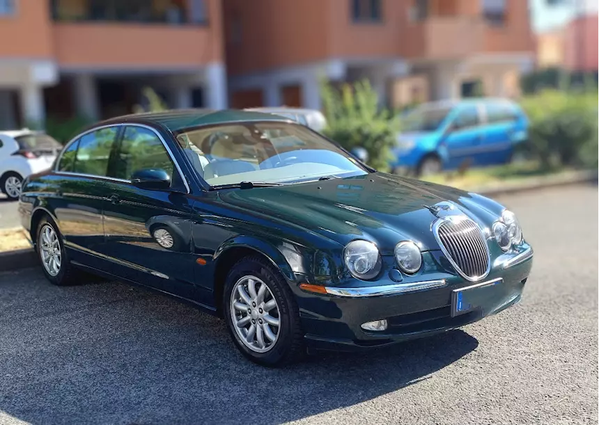 Noleggio auto cerimonia/eventi speciali, interni in pelle