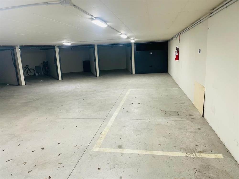 Posto Auto Coperto - Foto 4
