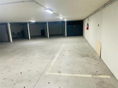 Posto Auto Coperto - Foto 4