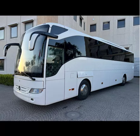 Tourismo 15 RHD Euro VI Marca Mercedes Anno 2015 Km 497000, cambio: automatico - Anteprima 2