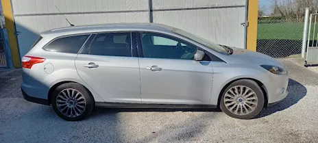 Auto Ford Focus Station Wagon praticamente nuova