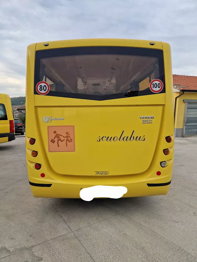 Foto 5Cacciamali Euro 5 49 posti Marca Iveco Anno 2010 Km 231000