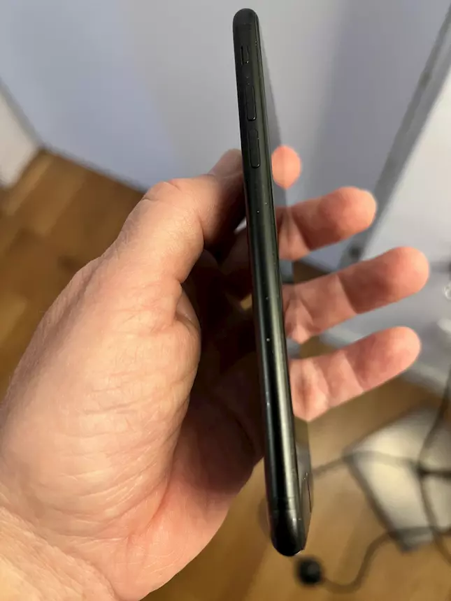 Foto 6IPhone 7 nero