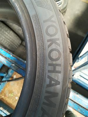 265/40 R20 104V