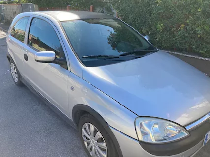 Auto con problemi al motore