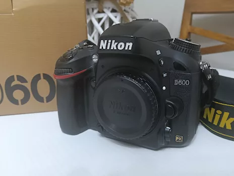 Nikon D600 full frame come nuova - Anteprima 2