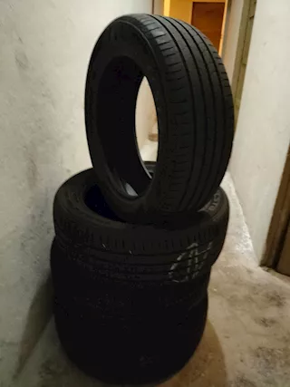 Gomme estive KUMHO 215 /55 R18 95H - Foto 2
