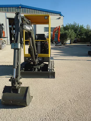 MINIESCAVATORE CINGOLATO VOLVO EC15B XTV Anno 2007, in buone condizioni - Foto 3