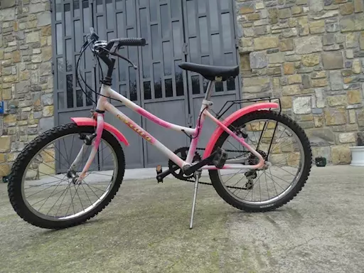 Bicicletta atala da bambina