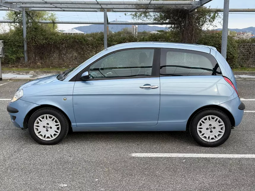 Lancia Modello Ypsilon anno 2004 Km 175000 Berlina Benzina - Foto 4