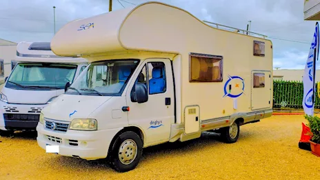 Camper usato Sea Dinghy 5 Fiat 7 posti porta-moto